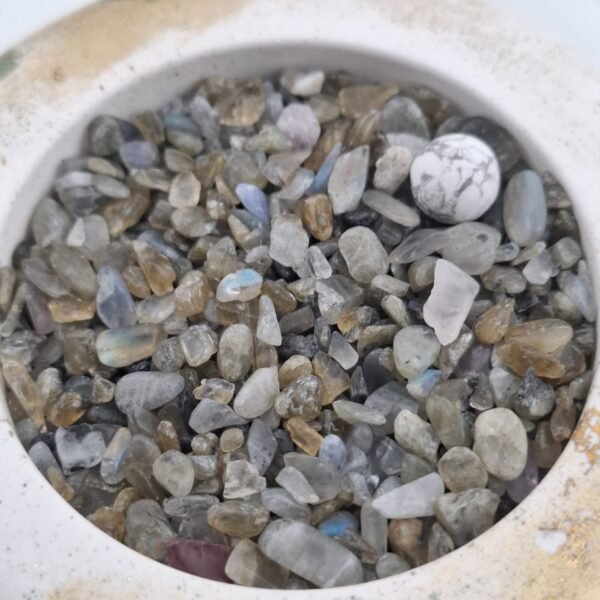 Chips Labradorite 50 grs – Image 2
