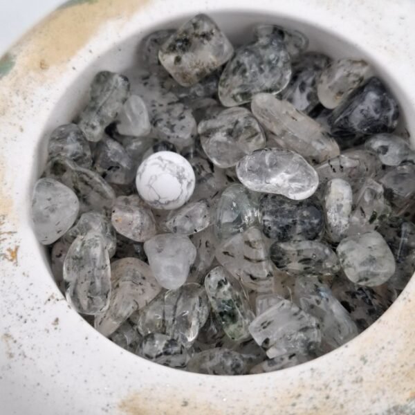 Chips Quartz tourmaline 50 grammes – Image 3